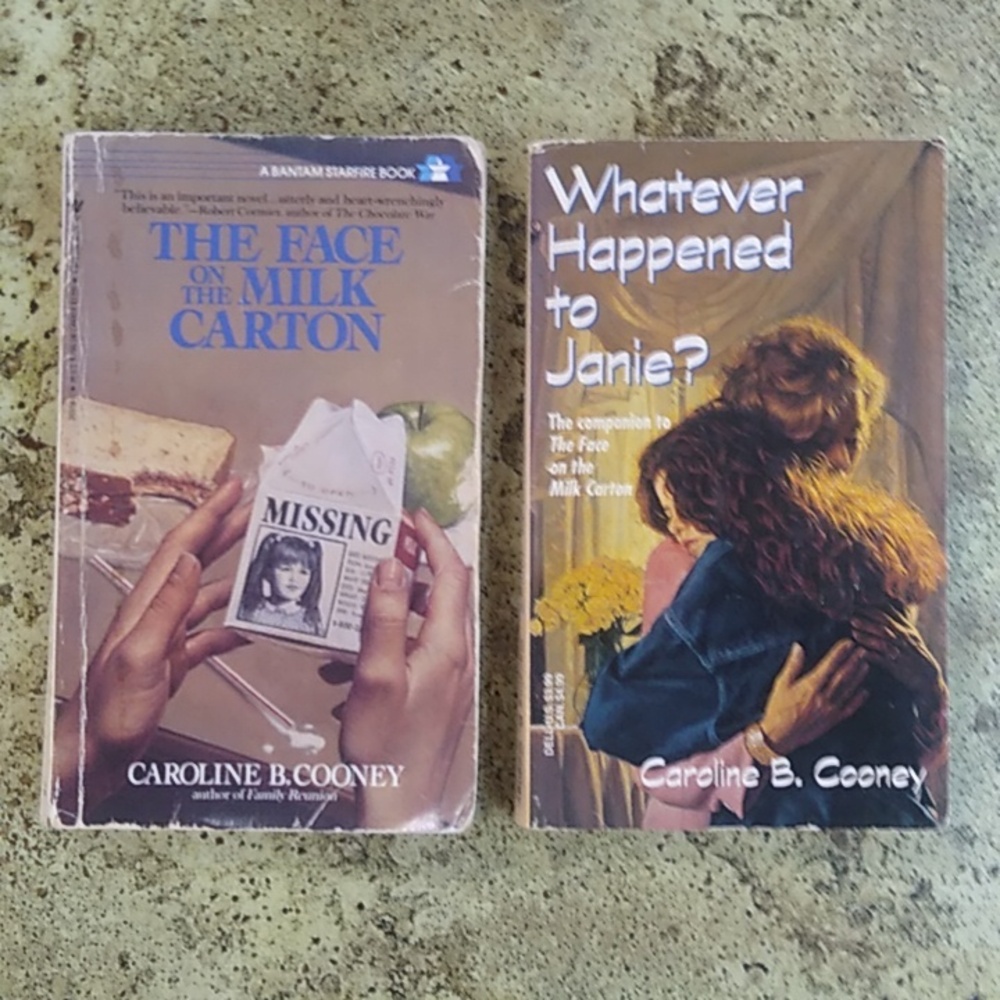 👩🏻‍🦰Vintage Paperback Caroline B Cooney